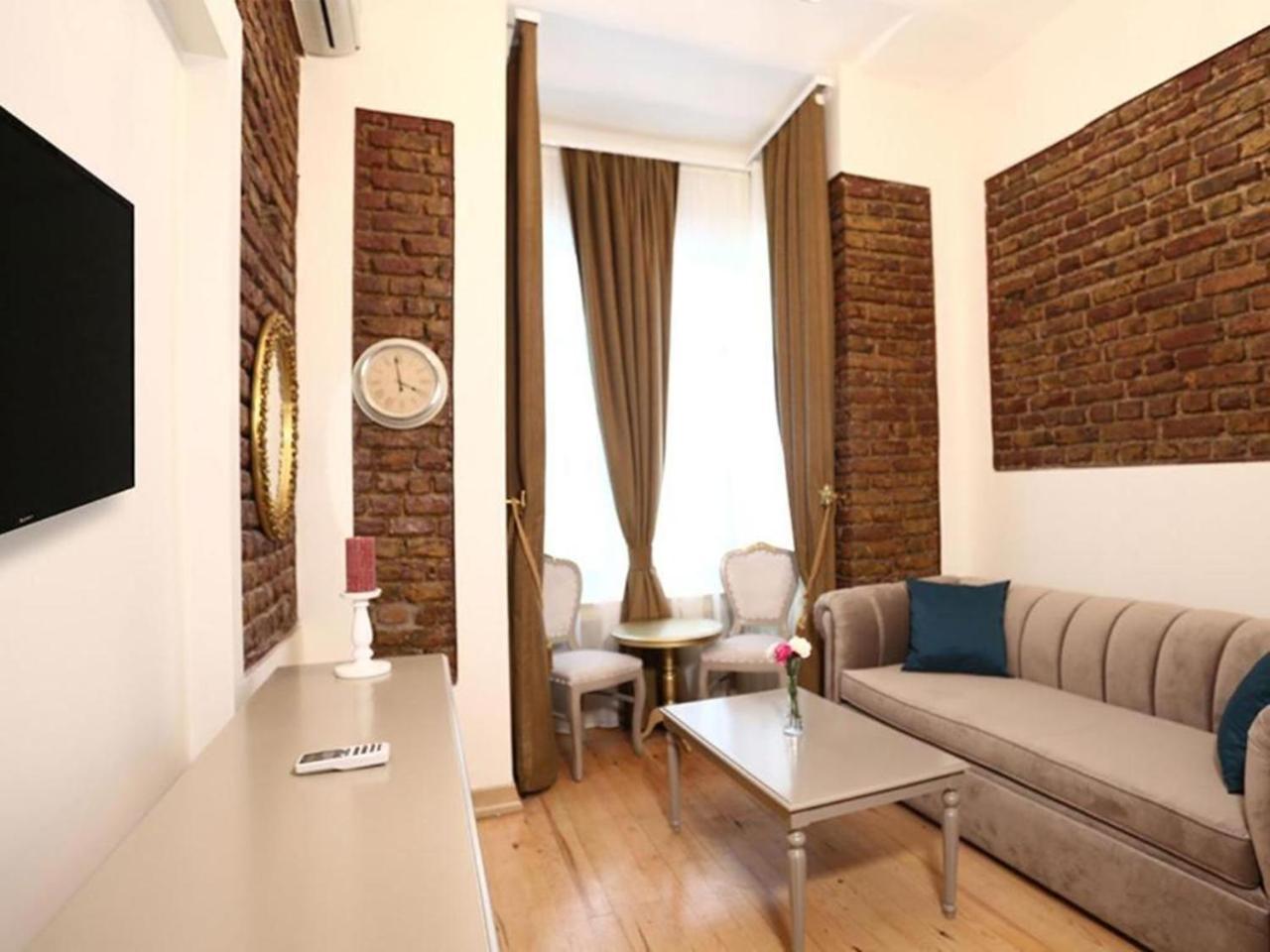 Hutsuite 3*